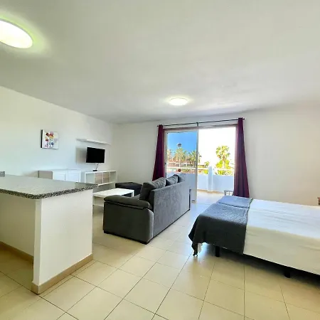 アパート Estudio Con Wifi Y Piscina, Proximas Restaurantes En Tenerife Sur *