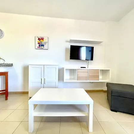 Estudio Con Wifi Y Piscina, Proximas Restaurantes En Tenerife Sur アパート アデヘ