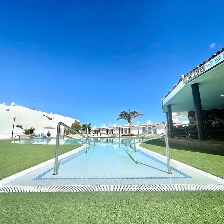 アパート Estudio Con Wifi Y Piscina, Proximas Restaurantes En Tenerife Sur *