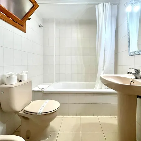 アパート Estudio Con Wifi Y Piscina, Proximas Restaurantes En Tenerife Sur アデヘ